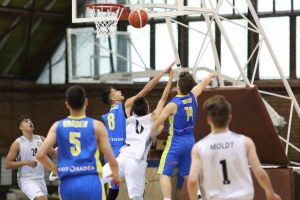 Baschetbaliştii alb-violeţi sub 16 ani reiau meciurile oficiale