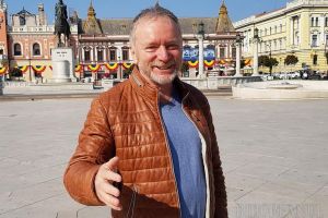 Roboţii lui Gyuri: Unul dintre cei mai bogaţi români din America, orădeanul George Haber, investeşte într-o fabrică de roboţi în oraşul natal