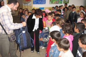 Un vot pentru cei mai buni băcăuani: Gala „Oameni pentru Oameni”