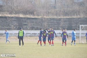 FOTO: Metalurgistul Cugir – CS Universitatea Alba Iulia 3-0 (1-0) | Victorie netă pentru divizionara terţă, a doua a iernii
