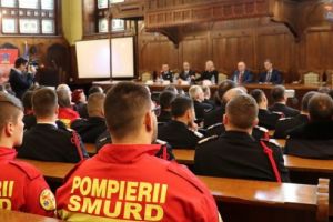 Pompierii de la ISU Mureş nu au psiholog, deşi au peste 60 de intervenţii zilnic