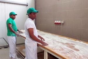 Rasism şi discriminare. Poliţia a deschis dosar penal pentru incitare la ură în cazul singalezilor din Ditrău