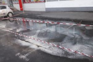 Sute de braşoveni au rămas fără apă potabilă!