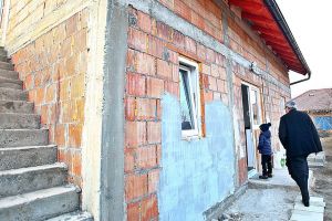 Aproape 5 milioane de lei de la biserici din Arhiepiscopia Timişoarei pentru oamenii care au avut nevoie de ajutor în 2019