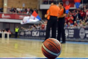 CSM CSU Oradea a învins greu Dinamo, dar s-a desprins în fruntea clasamentului