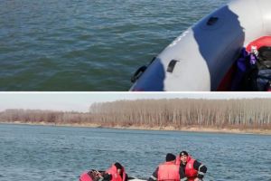 Salvatori din cadrul Detasamentului de Pompieri Slobozia si Fetesti s-au alaturat operatiunilor de cautare a marinarului cazut in Dunare (galerie foto)