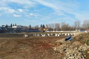 PNL Târgovişte: “Tribuna a II-a a fost demolată pe baza unei expertize false. Poate nu trebuia demolată…”