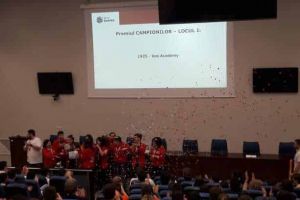 FOTO VIDEO| Premiul Campionilor pentru echipa Xeo Academy a Colegiului Naţional “Horea, Cloşca şi Crişan”: Elevii din Alba s-au calificat pe primul loc la etapa naţională a FIRST LEGO League
