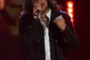 Unde petrec bănăţenii de 14 februarie? „În mrejele de vis ale iubirii”, un concert pentru toţi îndrăgostiţii, alături de Dragoş Moldovan!