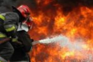 Clădirea unei primării din Timiş, în flăcări!