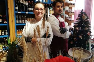 Moara Veche, locul unde aburii pâinii fierbinţi ne aduc aromele copilăriei