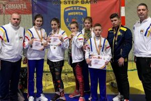 Mai mulţi sportivi din Ghiroda, Giarmata Vii şi Moşniţa Nouă pe podium, la Cupa României de Autoapărare Braşov 2020