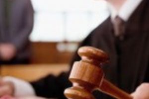 Judecătorii protestează şi la Timişoara pentru pensiile speciale