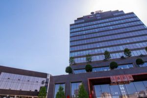 Compania Amdaris a închiriat 1.000 mp în centrul de business din Iulius Town Timişoara