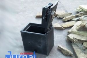 FOTO: Detalii noi în cazul spargerii de la casa de amanet | Hoţii au furat peste 200.000 de lei din seiful scos prin gaura făcută în acoperiş
