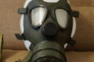 Afacerea coronavirus: Măşti de gaz şi combinezoane vândute pe site-urile de mica publicitate ca elemente de protecţie