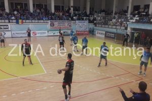 Victorie mare!: HC Dobrogea Sud a invins la Constanta Dinamo, campioana si liderul clasamentului (galerie foto)