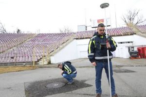 Au început măsurătorile topografice la stadion. Dobra: Vechea arenă va fi demolată când CNI va desemna firma constructoare