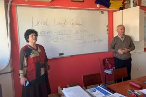 #DobrogeaAcademica:  In scoli constantene a fost marcat centenarul Institutului de Istorie al Academiei Romane George Baritiu din Cluj-Napoca (galerie foto)