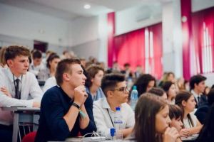 Consiliul Judeţean al Elevilor Alba solicită respingerea OUG 51/2019: Parlamentarii din Alba să militeze cot la cot cu elevii, pentru un sistem educaţional accesibil, echitabil şi calitativ