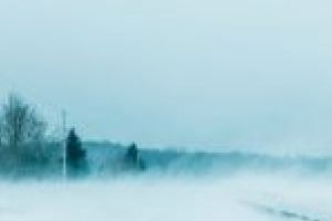 Vânt puternic, ploi şi ninsori în zona de munte. Vremea se schimbă de astăzi!