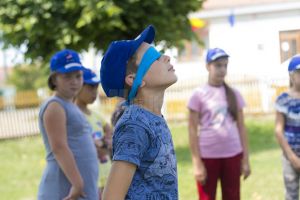 Şcolile şi primăriile din zona Ţara Dornelor, invitate să găzduiască tabere de vară ...