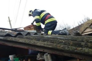 Incendiu în localitatea Miheşu de Câmpie