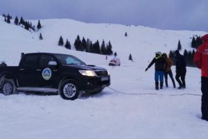 Salvamontiştii sibieni vor maşini de intervenţie cu girofar – Semnează petiţia dacă vrei să îi ajuţi