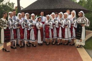 Preselecţie pentru Ansamblul “Florile Burnasului”