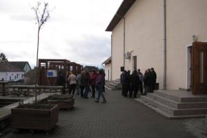 Patronul brutăriei din Ditrău a făcut plângere penală în urma ameninţărilor primite şi a infracţiunilor de incitare la ură sau discriminare