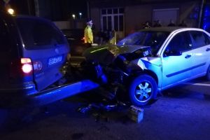 Pericol public pe şoselele din Oradea: Beat criţă, un bărbat a provocat un carambol. A mai fost prins de 4 ori băut la volan!