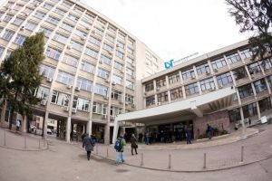 40 de tineri se intrec la Universitatea de Vest Timisoara in cadrul unui concurs de fizica