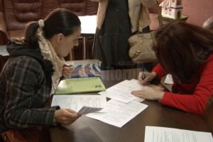 Clasa pregătitoare - ministerul vrea ca părinţii să nu mai poată alege învăţătoarea