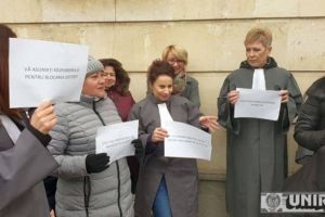 Judecătorii din Alba continuă forma de protest împotriva tăierii pensiilor speciale