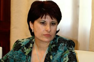 Are 24 de ani de activitate in domeniul juridic: Aura Bozdoaca, al doilea subprefect al judetului Constanta             