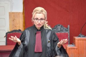 Judecător voiajor! Şefa Tribunalului Bihor refuză să dea seama pe ce călătorii a cheltuit anul trecut peste 25.000 lei