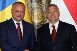 Ministrul ungar de externe: diplomaţi maghiari vor ajuta integrarea Moldovei în UE