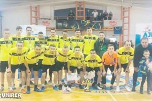 Cu 7 victorii din tot atâtea meciuri, Hidromecanica Șugag a câştigat, în premieră, Campionatul Judeţean de Futsal