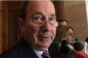 PRIETENUL LA NEVOIE SE CUNOASTE! Scandaloasa decizie a CCR: „Dorneanu tocmai a anulat probele din dosarul lui Zgonea”. Iata cum se ajuta doi pesedisti