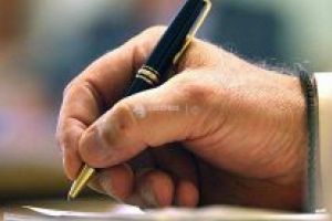 23 de cetăţeni din afara UE sunt angajaţi legal în judeţ; printre aceştia, fotbalişti şi butari