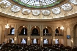 BREAKING - Un senator PNL a votat împotriva propriului Guvern