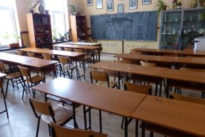 Școli închise la Rădăuţi, Siret, Hânţeşti şi Suceava, din cauza infecţiilor respiratorii