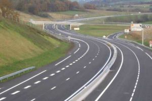 Costul autostrăzii Piteşti – Sibiu, suportat în totalitate de România?