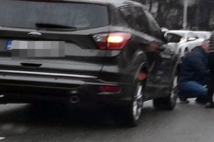 TRÂNTITĂ DE FORD KUGA ÎN PRUNDU