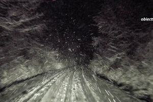 Ialomiţa: Acoperişuri luate de vânt, copaci rupţi, 17 localităţi fără energie electrică. Situaţie 5 februarie, până la ora 21:00