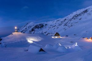 Minus 21 de grade temperatura resimţită la Bâlea Lac – unul din cele mai friguroase locuri din România