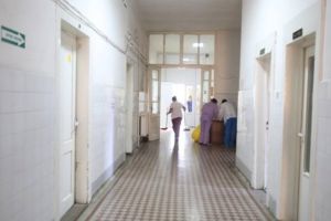 Timiş: 25 de pacienţi cu gripă internaţi în spital, într-o săptămână