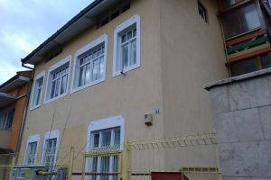 Ce spun clujenii de pe o stradă din Gruia în petiţia către autorităţi în care se plâng că au fost invadaţi de srilankezi