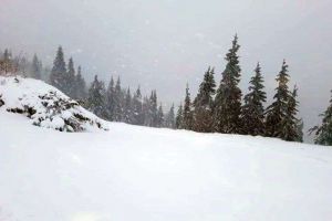 Unde se înregistrează cel mai MARE strat de zăpadă după viscolul de ieri: Harta zăpezii din România