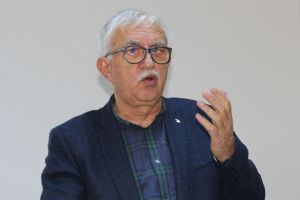 Ce spune fostul preşedinte al CCR despre desemnarea viitorului premier